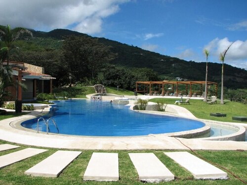 Costa Rica, Entire Apartment in Avalon Country Club<br>High Speed Internet