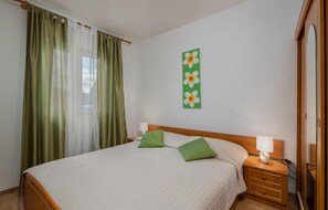 2 dormitorios, wifi gratis, ropa de cama