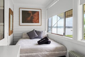 3 عدّة غرف نوم ومكتب ومكواة/لوح كي وواي فاي مجانًا