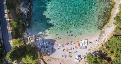 3 bedroom gorgeous apartment in Muntic