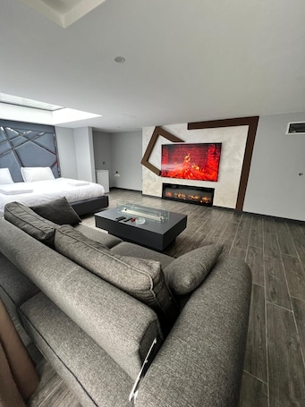 Superior Studio. Kent Suites Hotels