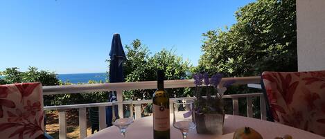 Studio (Studio Apartment with SeaView) | Terrasse/Patio