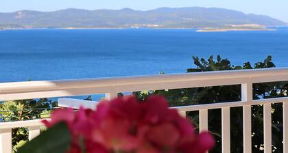 Seaside Apartments Hrkac