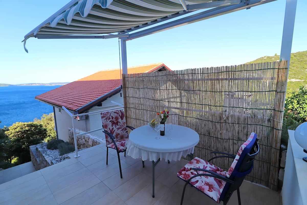 Apartment (Standard One Bedroom Apartment with S) | Terrasse/Patio