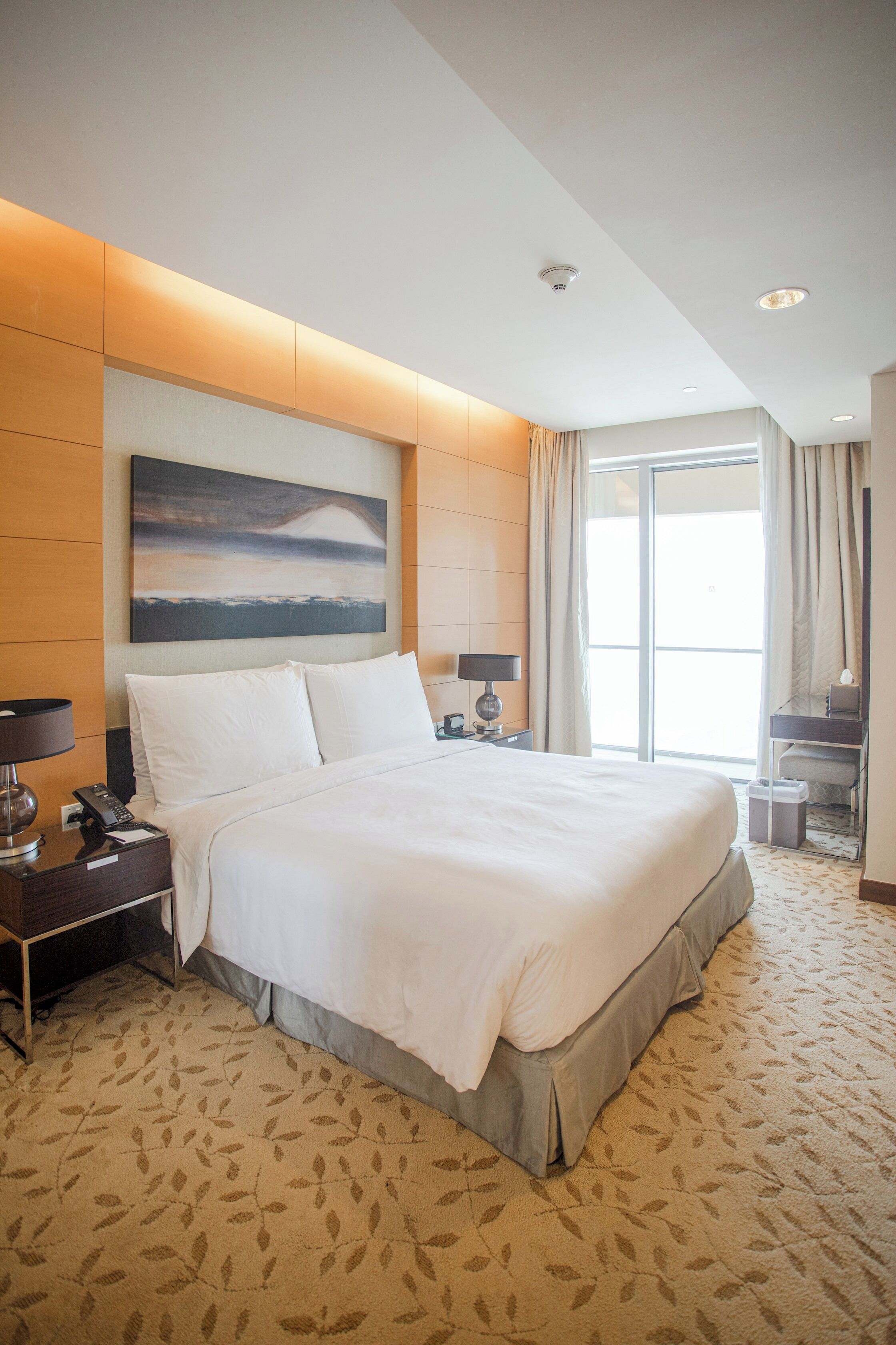 المنشأة من الداخل