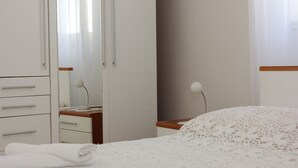 獨 棟房屋 (Two Bedroom Holiday Home (ST))