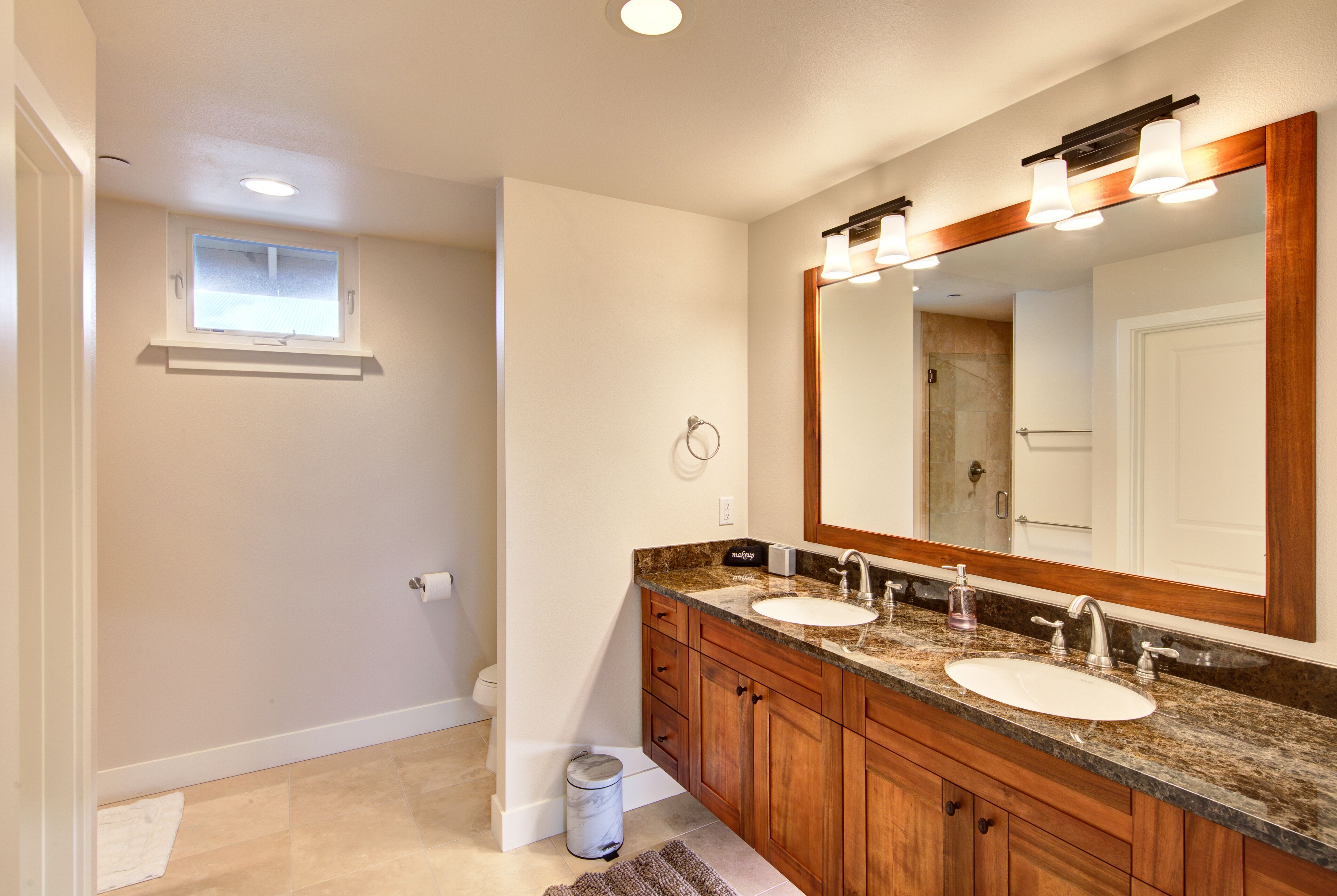 Combined shower/tub, hair dryer, towels, soap