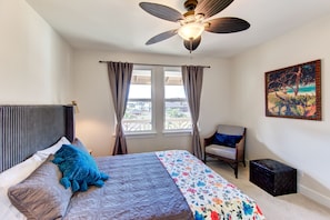 3 bedrooms, iron/ironing board, travel crib, free WiFi - NEW Two-Level condo in GREAT LOCATION (Koloa)