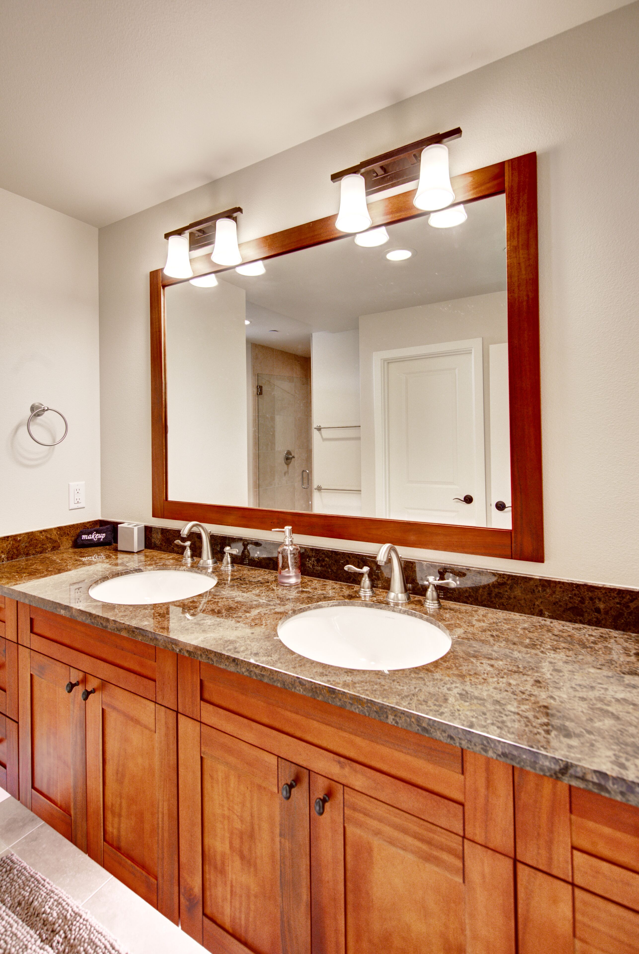 Combined shower/tub, hair dryer, towels, soap