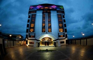 Exterior - The Avenue Suites (Lagos)