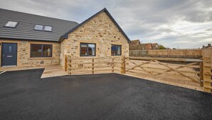 Unclassified image, 5 of 26, button - Aidan's Pad (Seahouses)