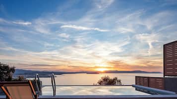 Vila superluxo, 3 quartos, piscina particular, vista para o mar | 3 quartos, roupas de cama premium, cofres nos quartos