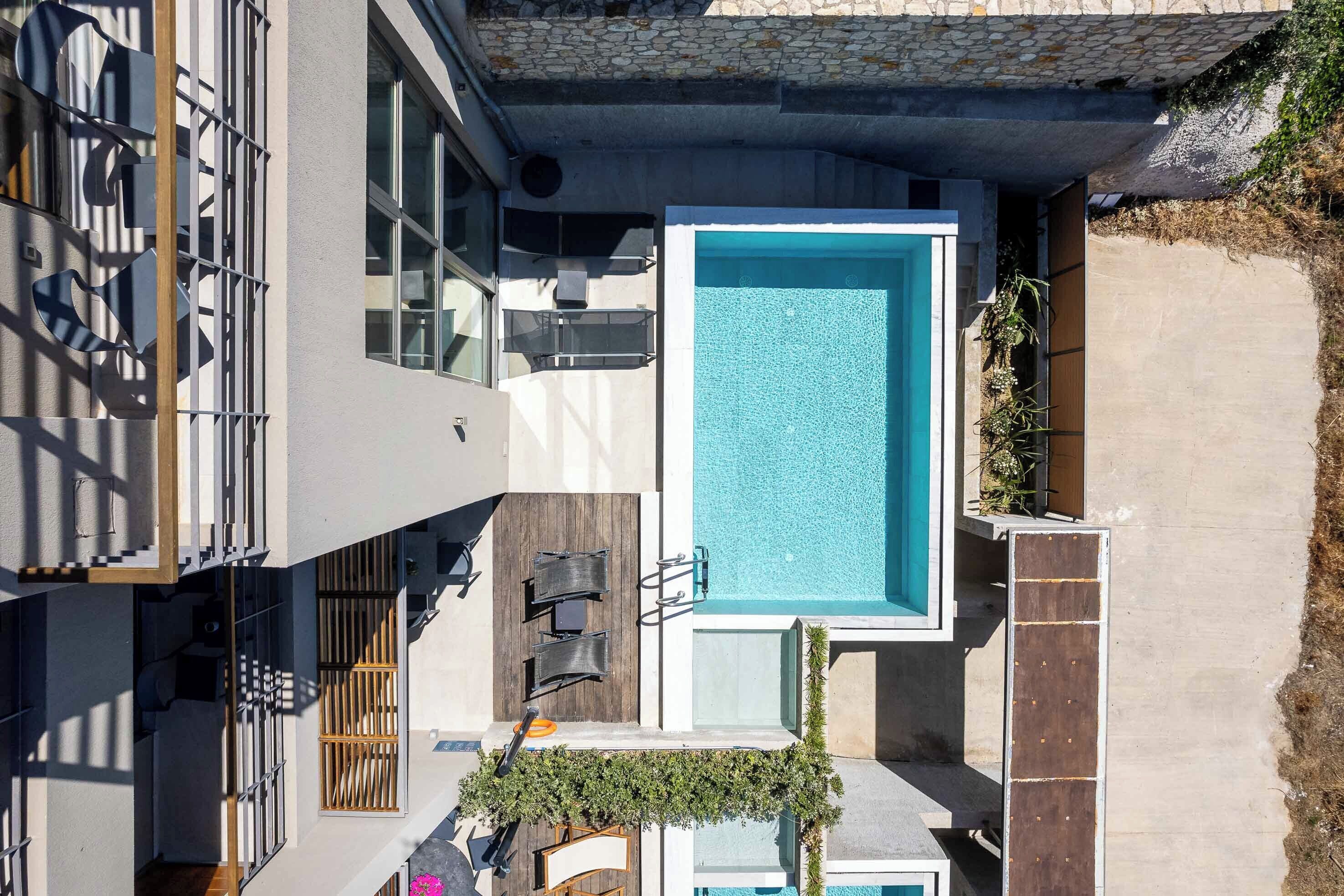 Vila superior, 3 quartos, piscina particular, vista para o mar | 3 quartos, roupas de cama premium, cofres nos quartos