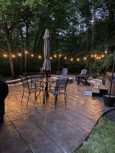 Quiet, clean, jacuzzi hot tub. hidden gem, families. Skyline Park & Massanutten.