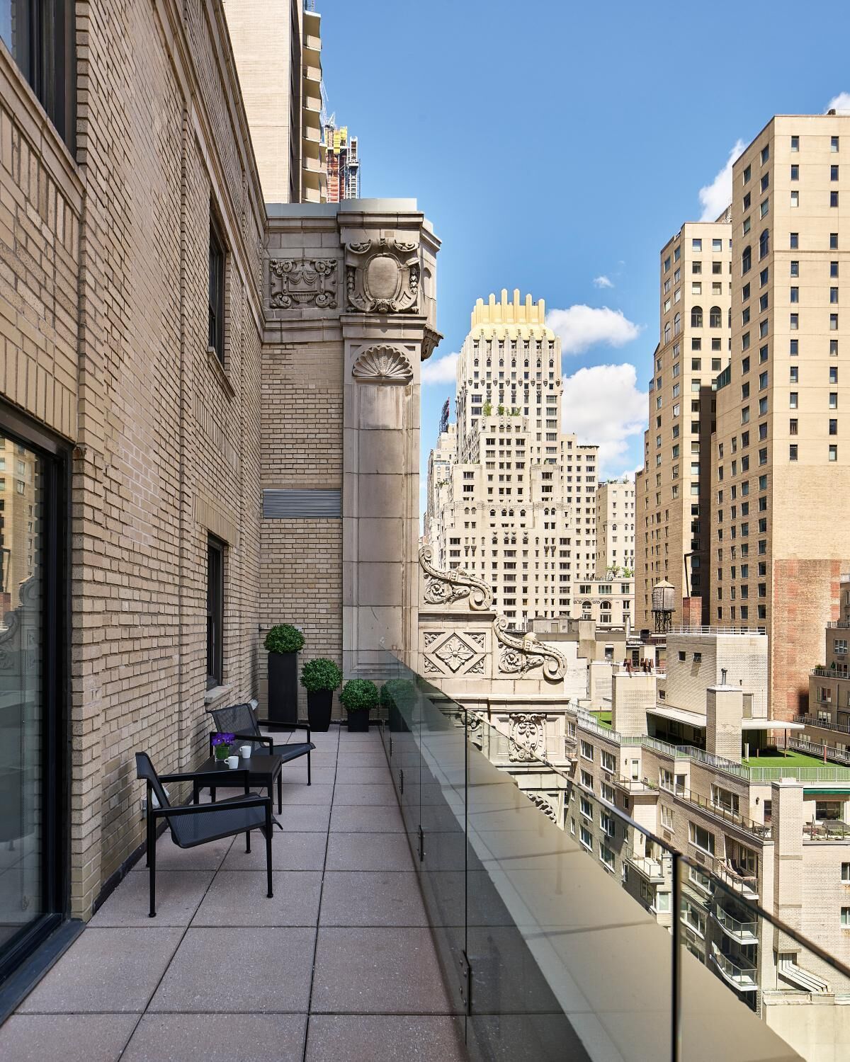 AKA Residences City Views Premium Studio w/ Private Terrace, Kitchen, & WiFi