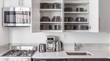 Fridge, microwave, oven, dishwasher