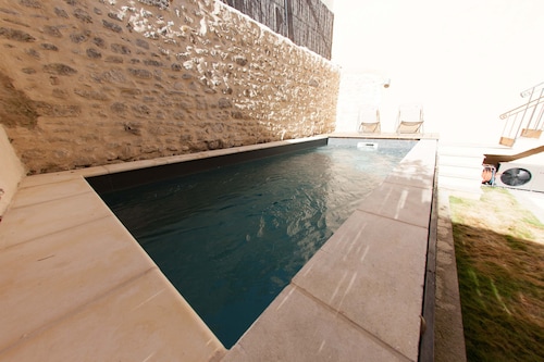 Maison de vacances climatisée & sa piscine au cœur de Saint-Rémy-de-Provence