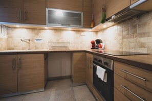 Apartment | Private kitchen | Electric kettle
