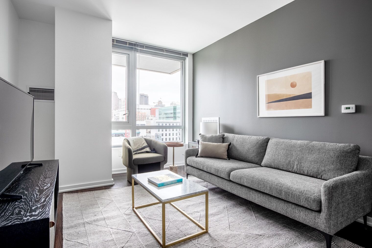 Gorgeous SoMa 2BR w/ Gym, Roofdeck, walk to Pinterest, by Blueground