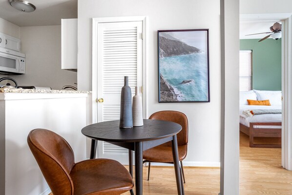 تناول الطعام