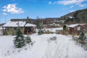 Exterior - Rustic Cabin, Wood Fireplace & Large Deck (Great Valley)