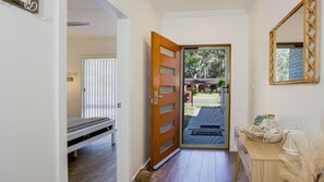 3 bedrooms, iron/ironing board, travel cot, free WiFi