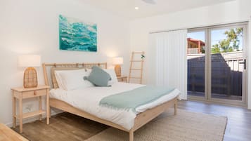 3 bedrooms, iron/ironing board, travel cot, free WiFi