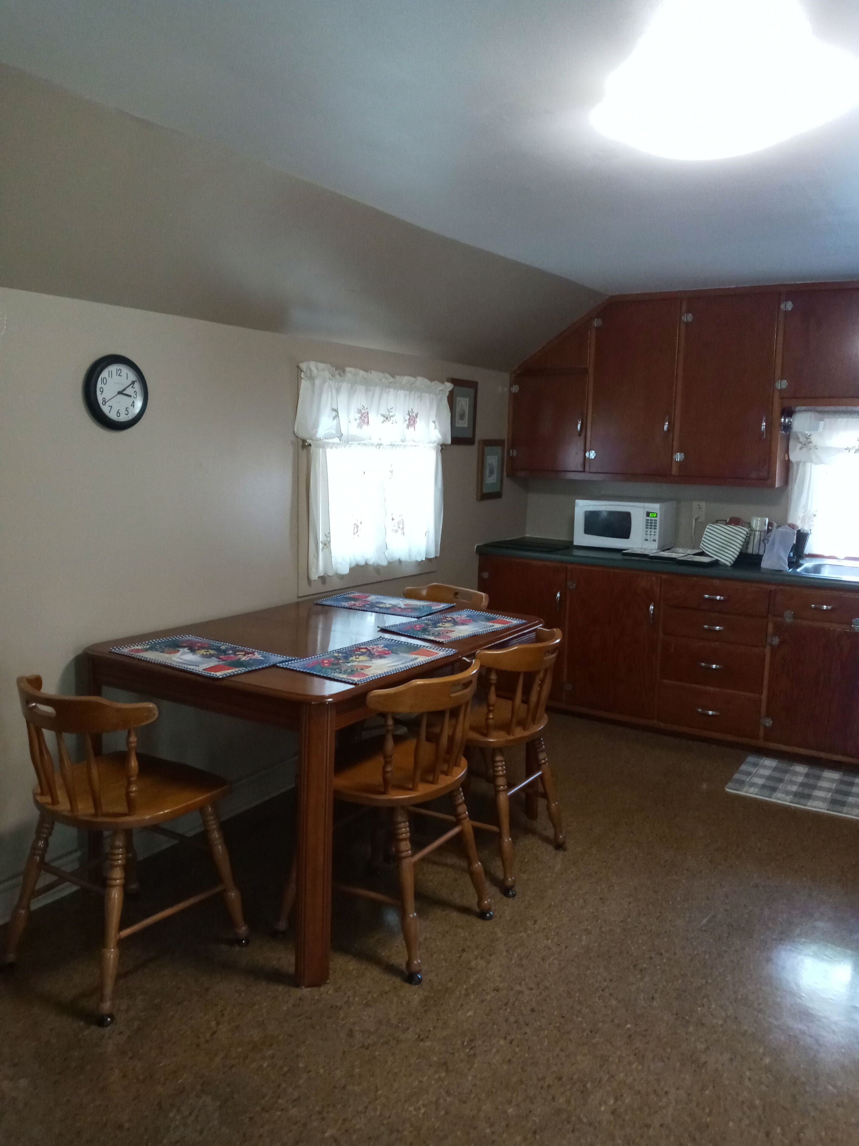 12 Best PetFriendly Cabins Near Carlyle Lake, Illinois Updated 2024