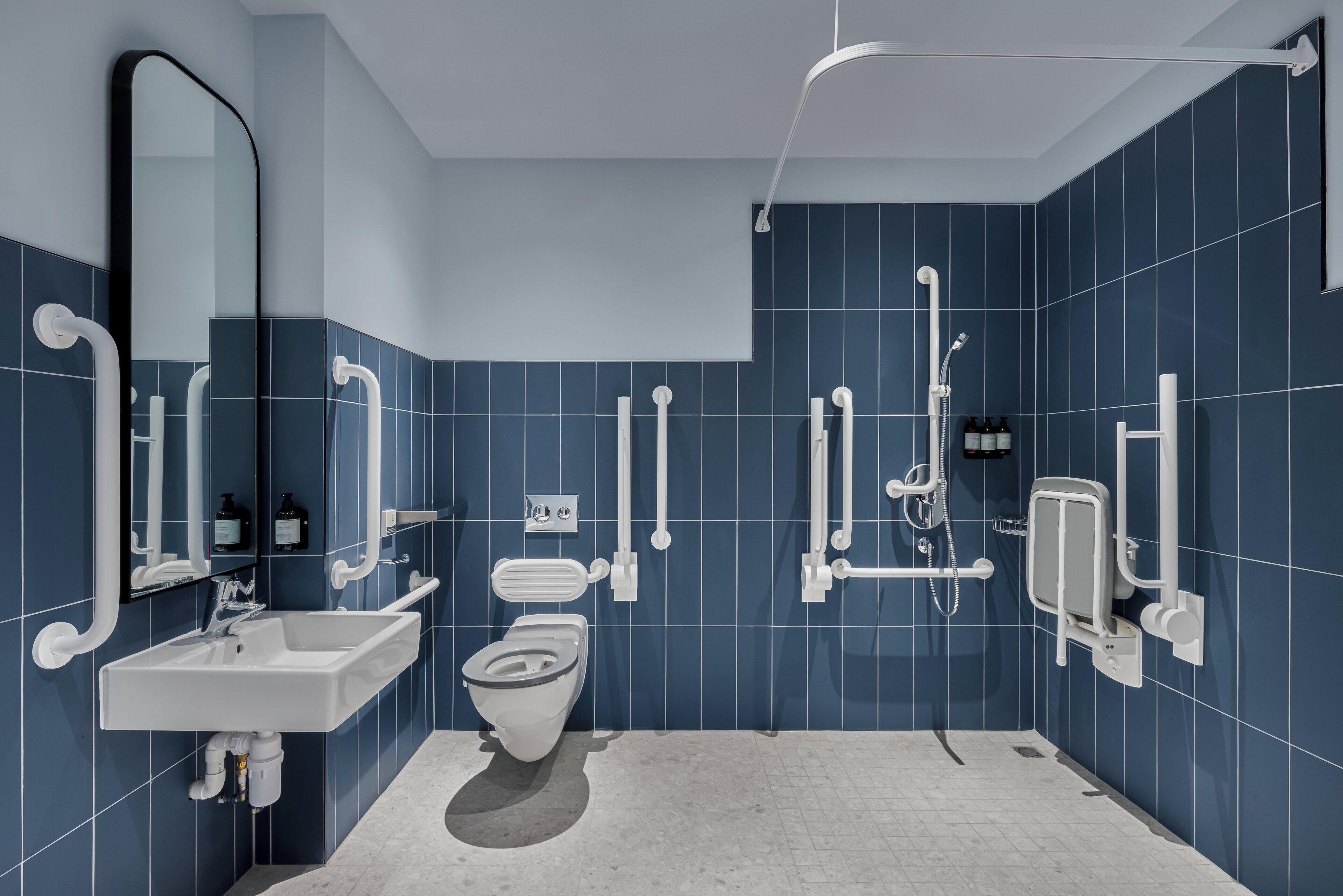 Foto - Beckett Locke