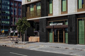 Entrée de l’hébergement