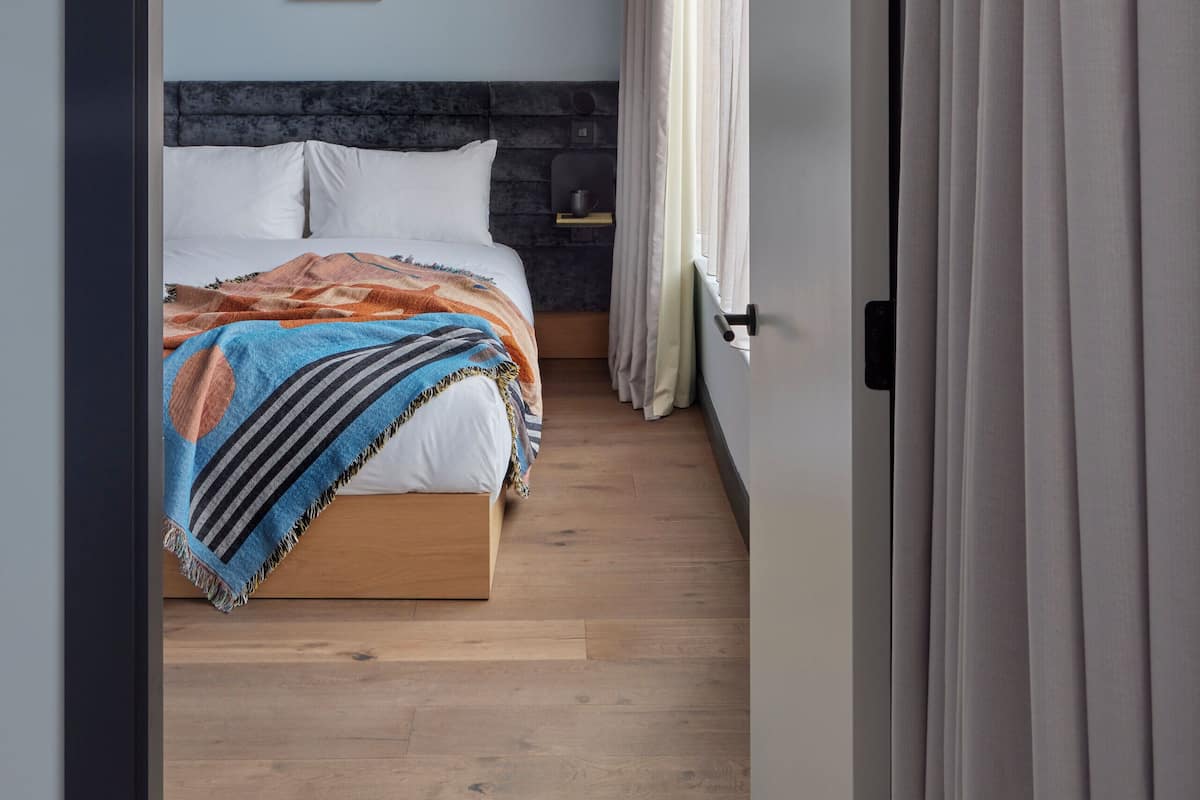 1 Bedroom Suite | 1 bedroom, in-room safe, desk, laptop workspace