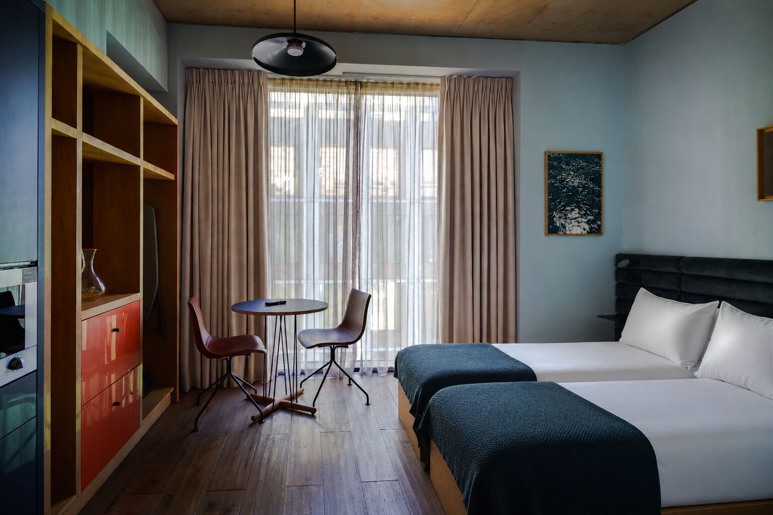 The Superior Studio - Twin | In-room safe, desk, laptop workspace, blackout drapes