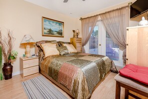 4 camere, una scrivania, ferro/asse da stiro, Wi-Fi gratuito