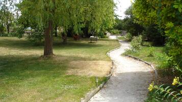 Enceinte de lâhĂ©bergement