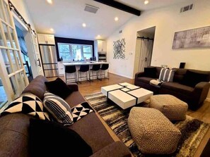 TV, fireplace, table football, ping pong - Your Pocono Dream Home Complete with Game Room (Pocono Summit)