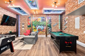 Spielezimmer