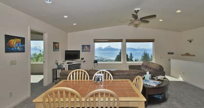 Breathtaking Views of Kachemak Bay