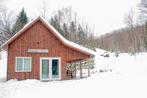 Cabin at Hidden Falls Farm