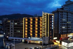 Exterior - Raspberry Boutique Hotel (Lanzhou)