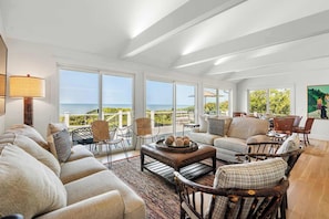 TV, video games, foosball, offices - Complete Reno, Private Beach, Panoramic Water View! (Eastham)