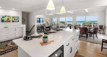 Complete Reno, Private Beach, Panoramic Water View!