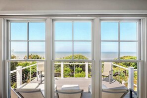 Interior - Complete Reno, Private Beach, Panoramic Water View! (Eastham)