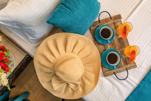 1 dormitorio, tabla de planchar con plancha, wifi y ropa de cama