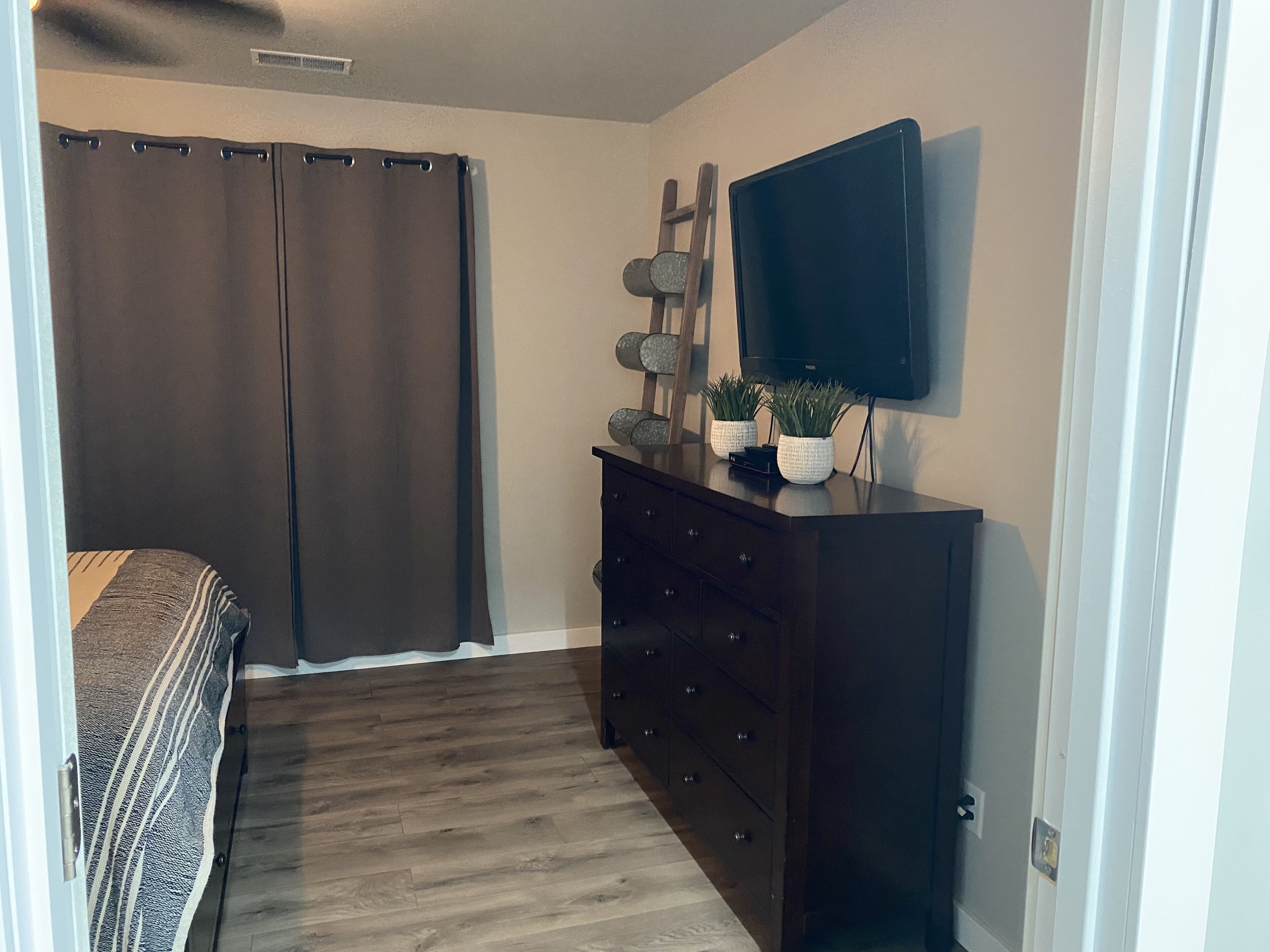 1 habitación, cuna de viaje, wifi y ropa de cama 