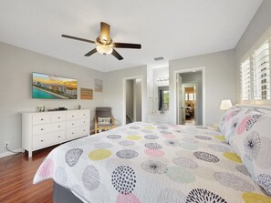 2 chambres, fer et planche à repasser, Wi-Fi gratuit, draps fournis