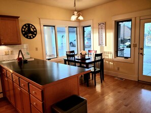 Dining - NEW AVAILABILITY IN 2025!! (Missoula)