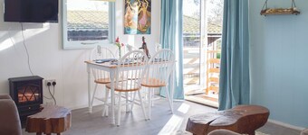 Twit Too Woo - UK6760