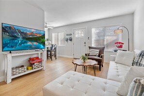 Smart TV, books