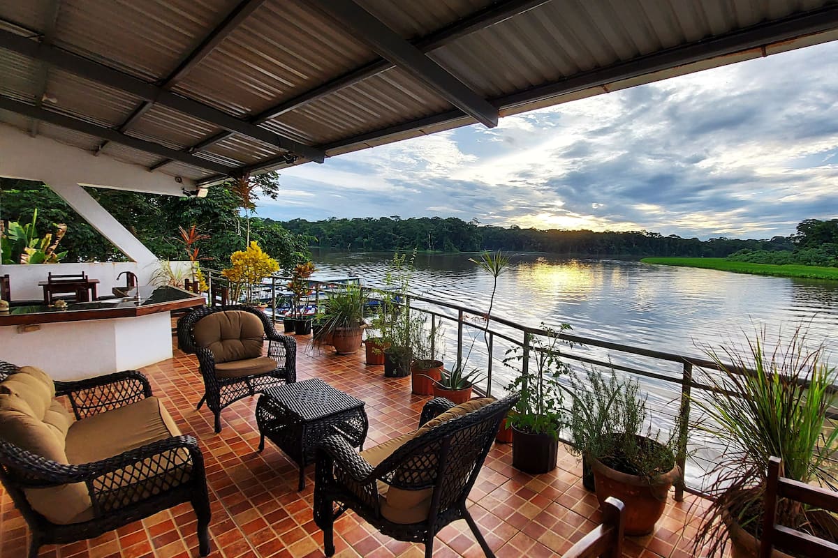 Family Room | Terrace/patio