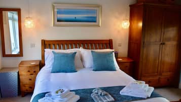 3 soverom, strykejern/-brett, reiseseng for barn og wi-fi (inkludert)